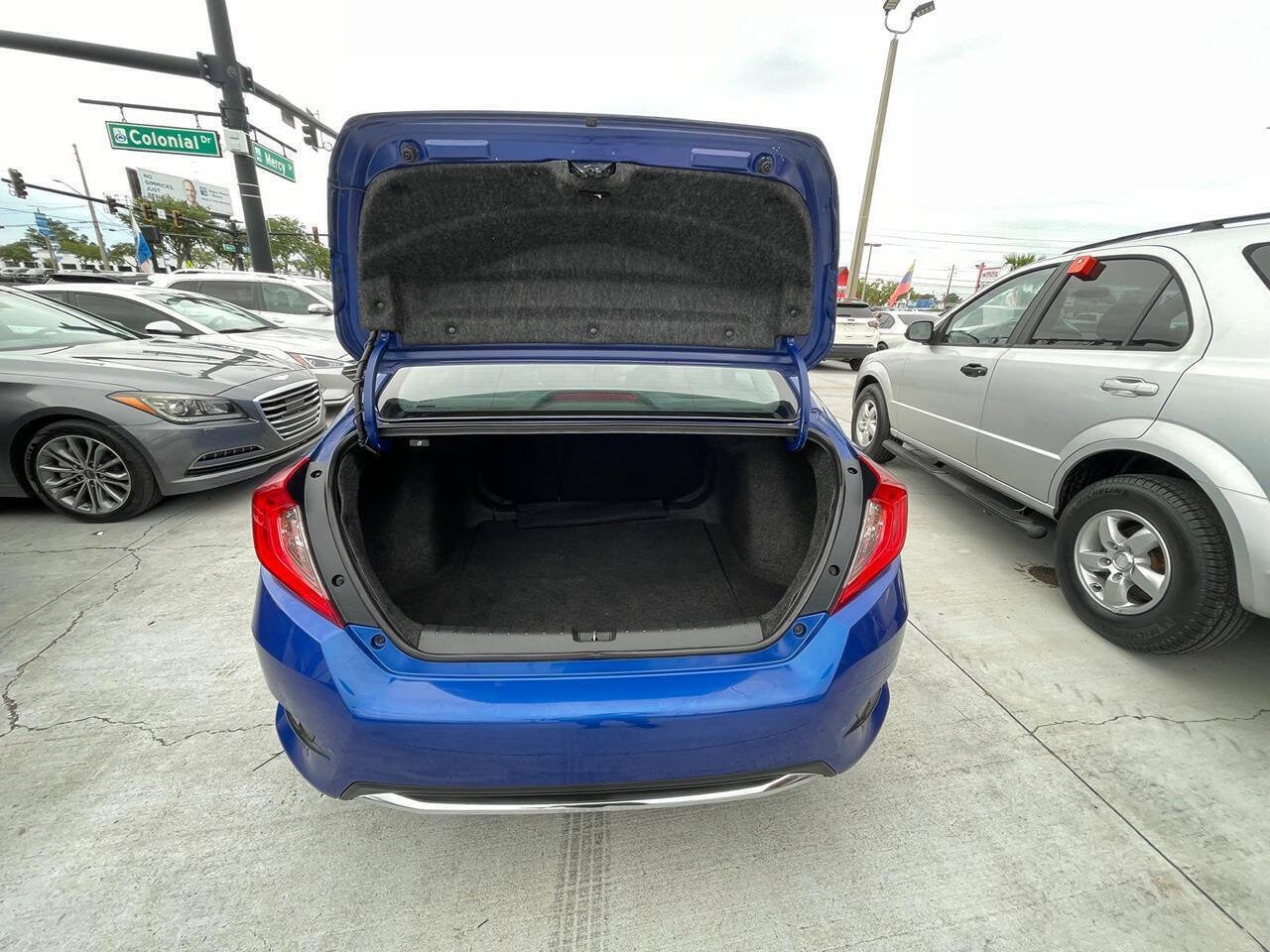 Used 2019 Honda Civic LX image 2