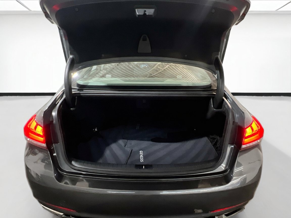 Used 2019 Genesis G80 3.8 RWD image 19