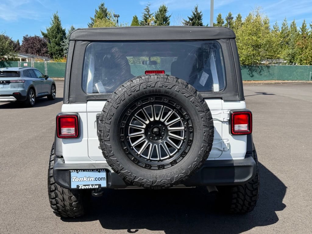 Used 2022 Jeep Wrangler Unlimited Sport AWD/4WD image 7