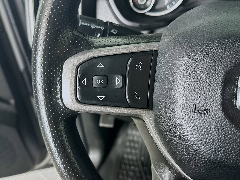 Used 2024 RAM 2500 Tradesman w/ Chrome Appearance Group image 25