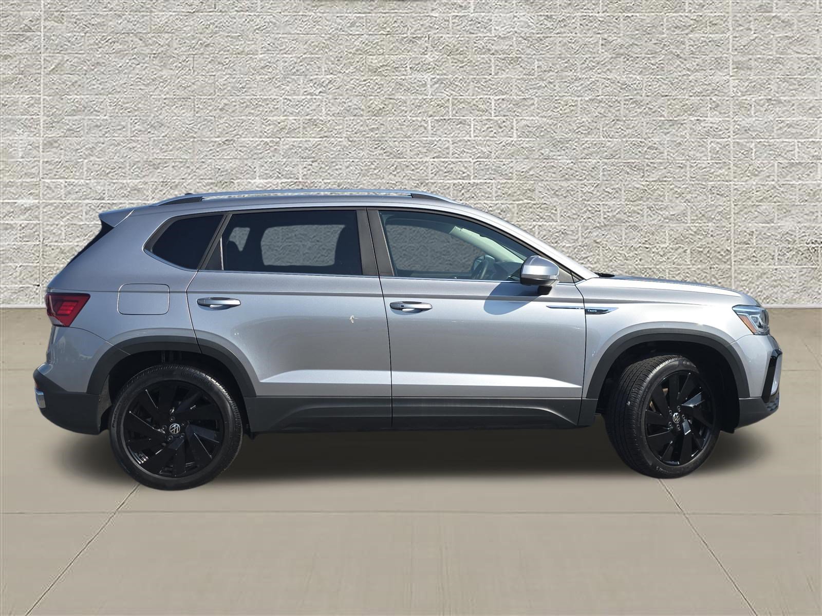 Certified 2023 Volkswagen Taos SEL w/ Black Wheel Package AWD/4WD image 8