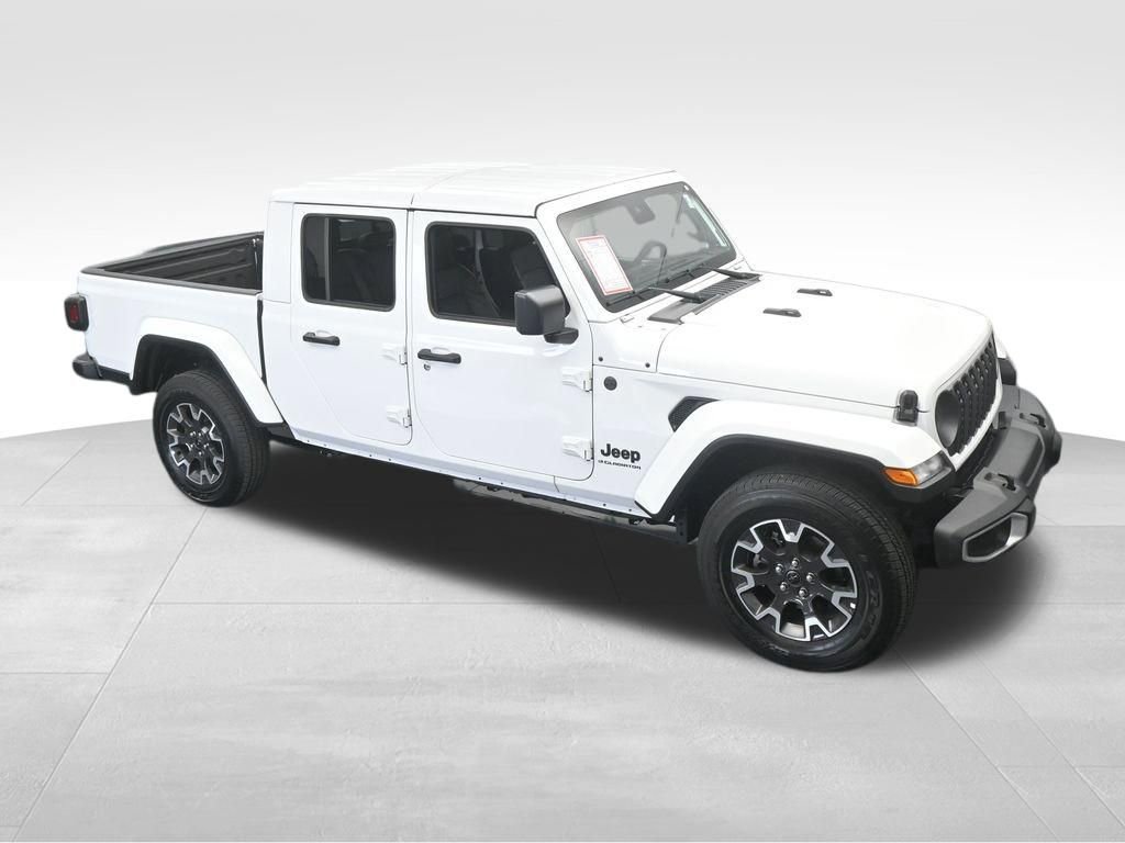 Used 2024 Jeep Gladiator Sport w/ Premium Package image 57