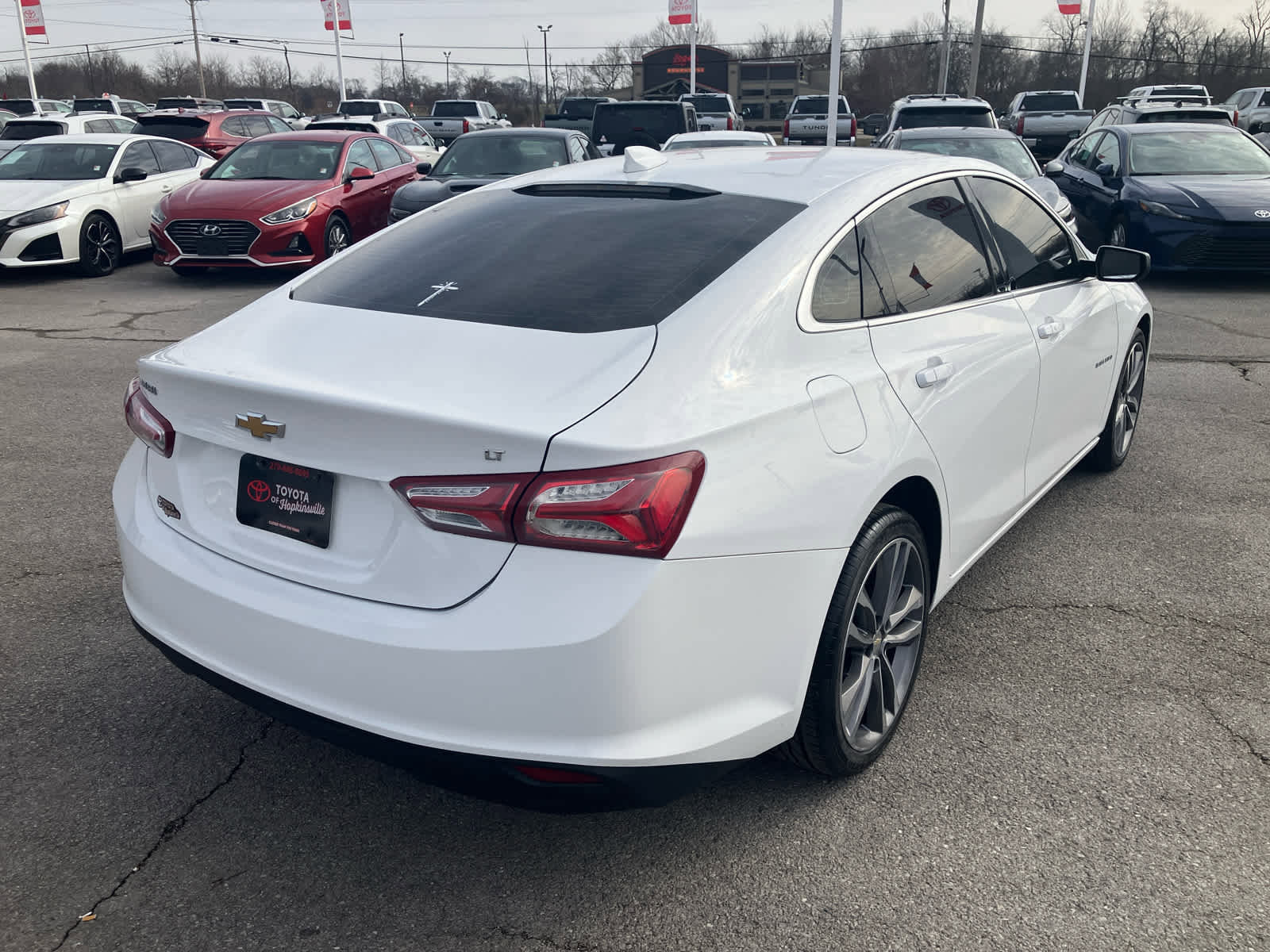 Used 2021 Chevrolet Malibu LT FWD image 7