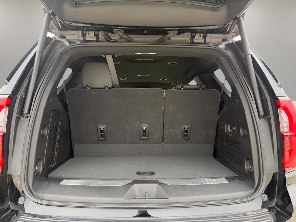 Used 2025 GMC Yukon Denali image 9