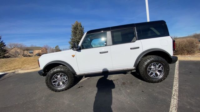 Used 2024 Ford Bronco Badlands image 8