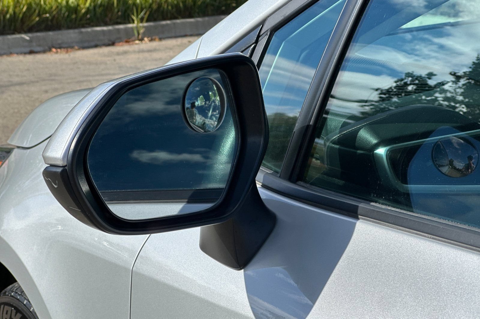 Used 2024 Toyota Corolla LE FWD image 51