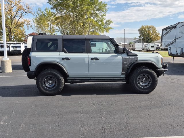 Certified 2024 Ford Bronco Everglades AWD/4WD image 4
