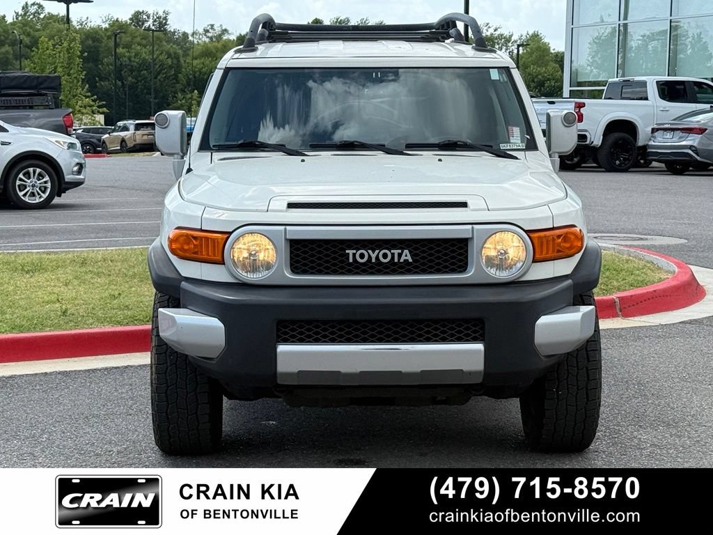 Used 2010 Toyota FJ Cruiser 4WD image 2