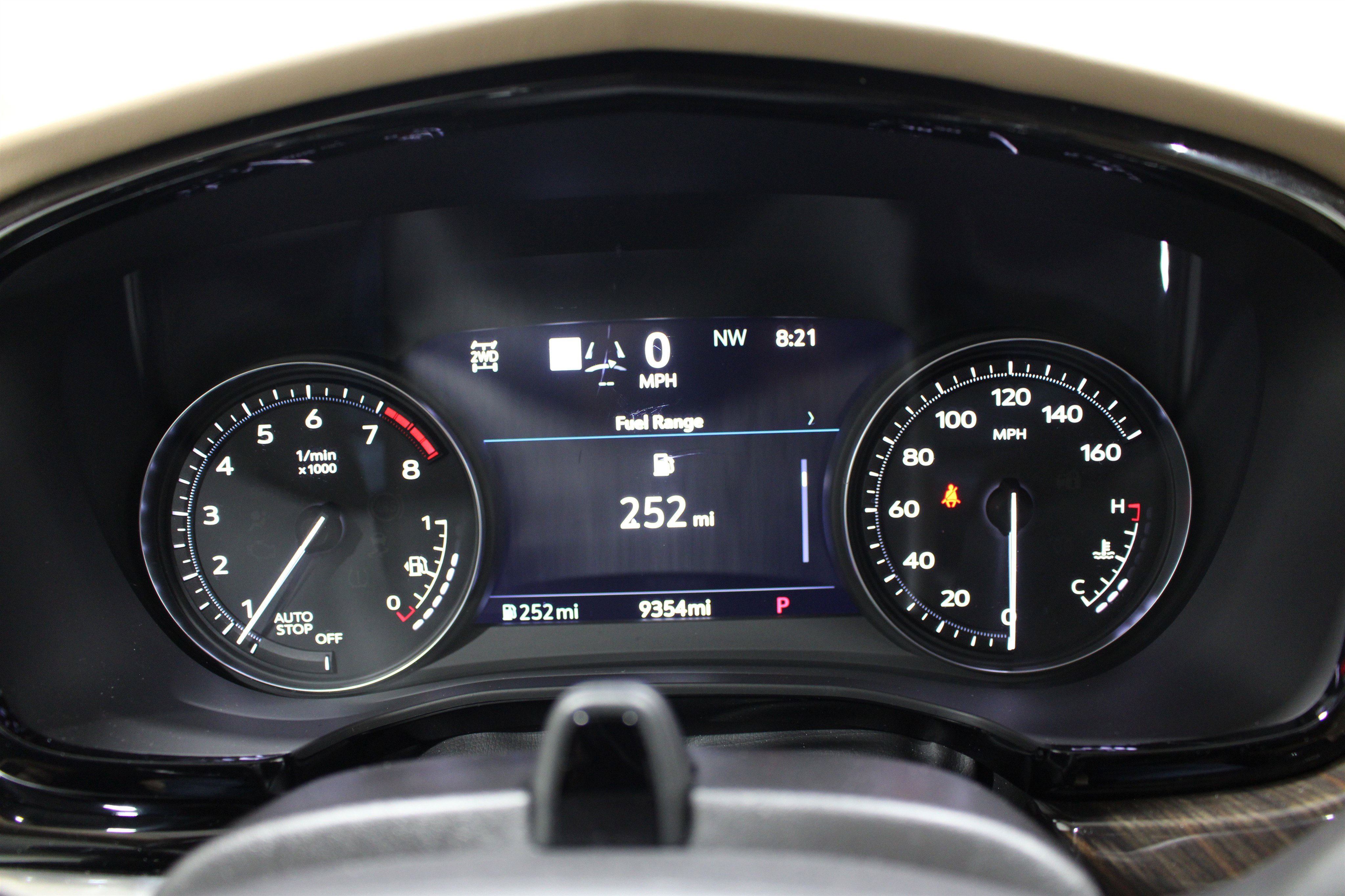 Certified 2025 Cadillac XT6 Premium Luxury w/ Platinum Package image 16