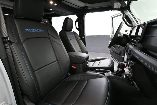 Used 2024 Jeep Wrangler Unlimited Rubicon 4xe AWD/4WD image 48