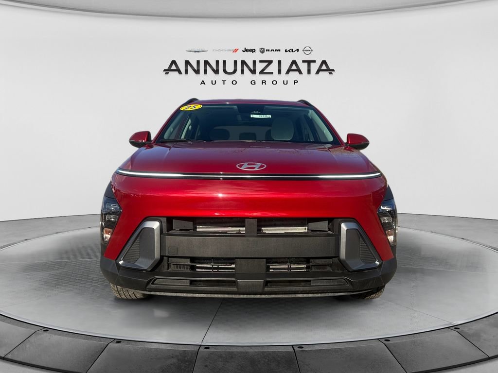 Used 2025 Hyundai Kona SEL image 8