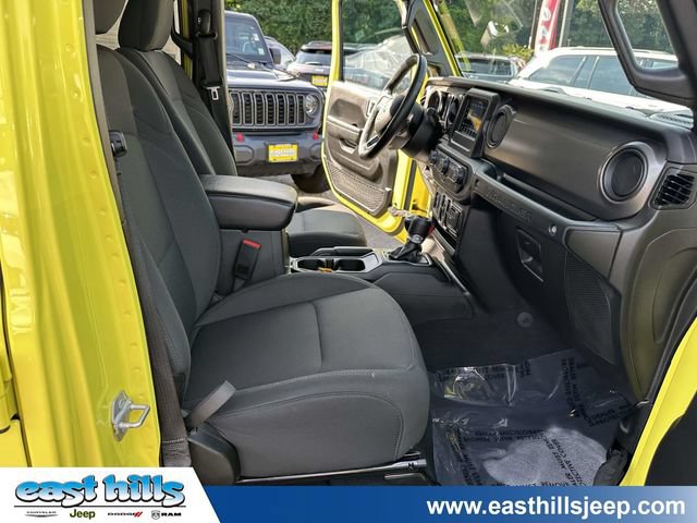 Certified 2022 Jeep Wrangler Unlimited Sport AWD/4WD image 29