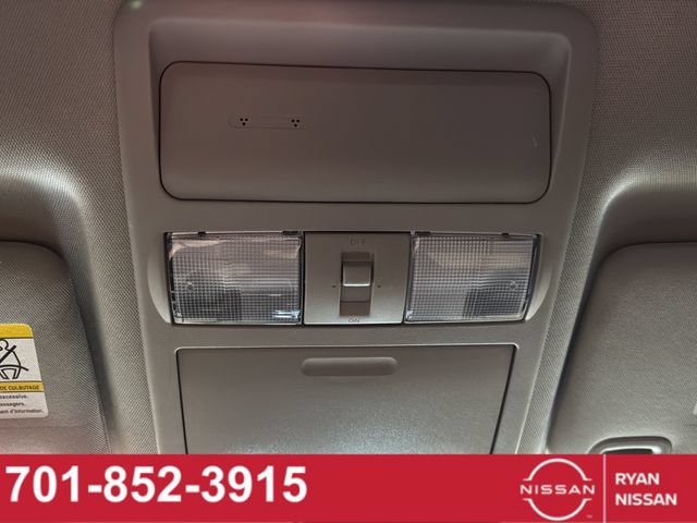 Used 2022 Nissan Frontier SV AWD/4WD image 31