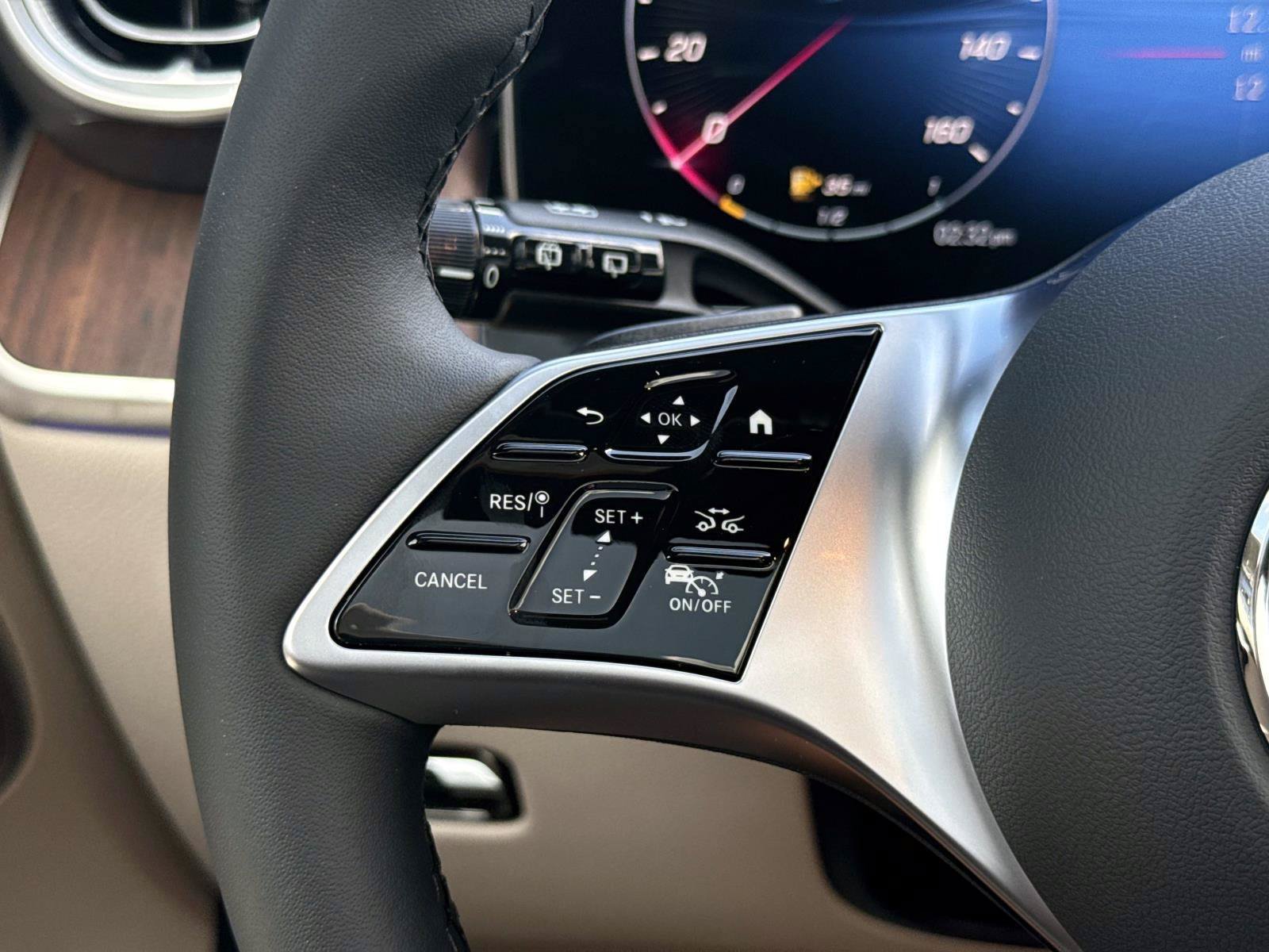 New 2027 Mercedes-Benz GLC 300 image 31