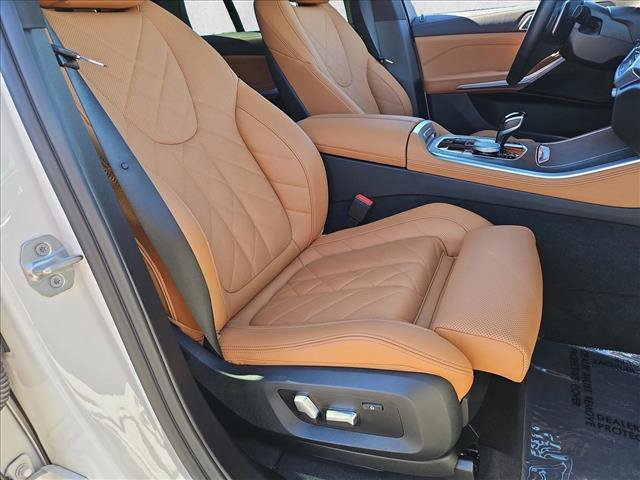 Used 2023 BMW X5 sDrive40i w/ Parking Assistance Package RWD image 21