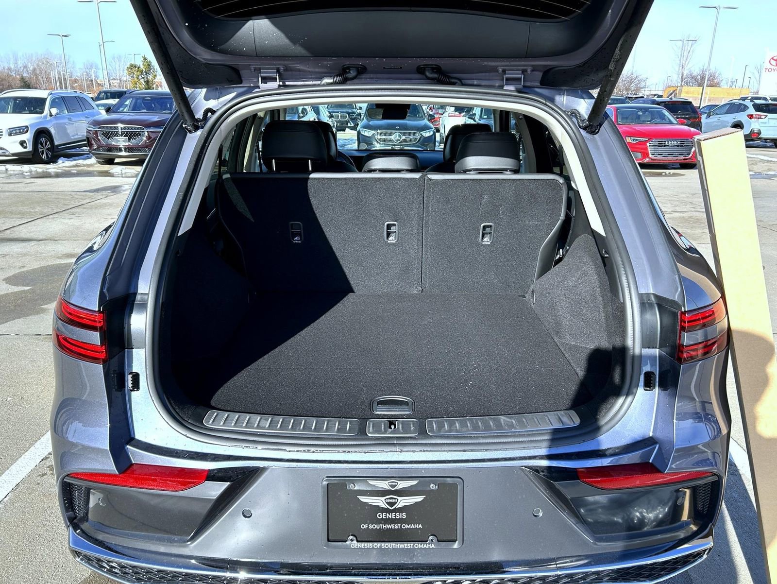 Used 2026 Genesis GV70 2.5T image 9