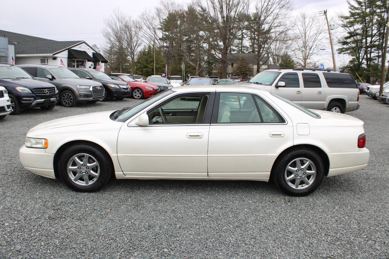 Used 2001 Cadillac Seville SLS w/ Premium Luxury Pkg FWD image 10