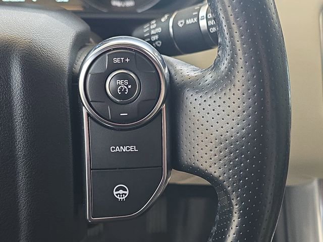 Used 2016 Land Rover Range Rover Sport HSE image 20