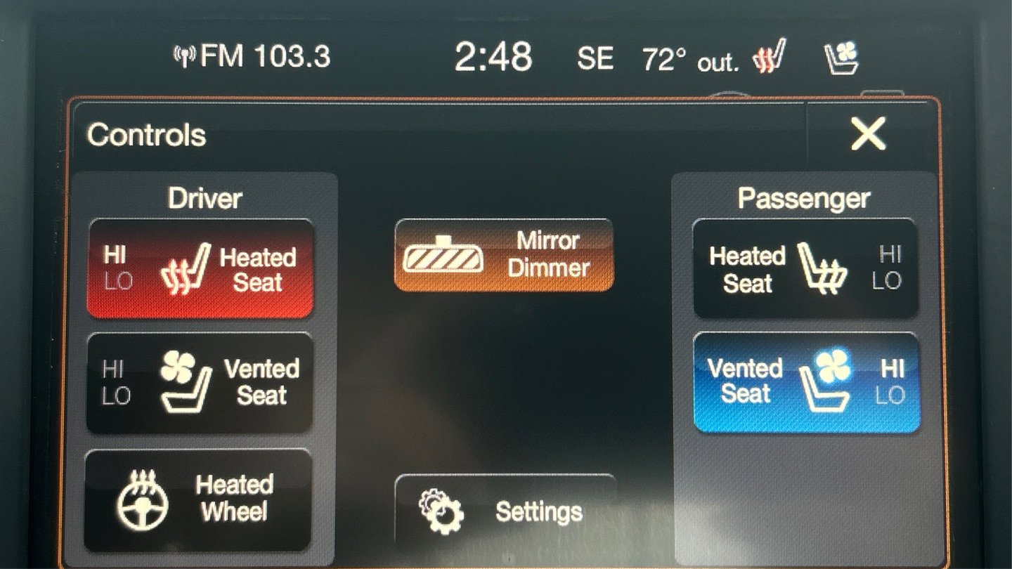 Used 2014 RAM 1500 Laramie Longhorn w/ Convenience Group image 31