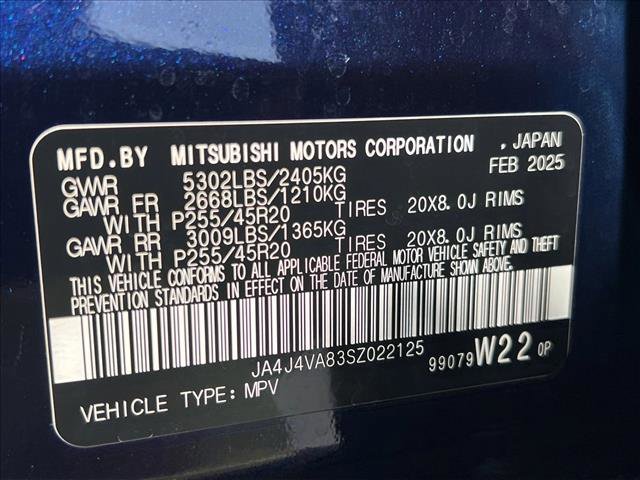 Used 2025 Mitsubishi Outlander SE image 27