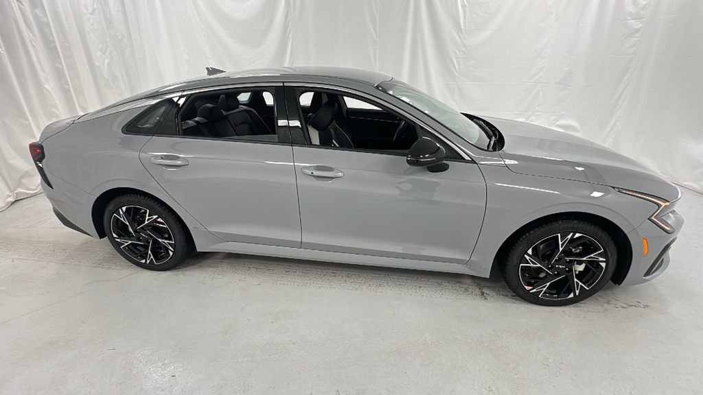 New 2026 Kia K5 GT-Line image 2