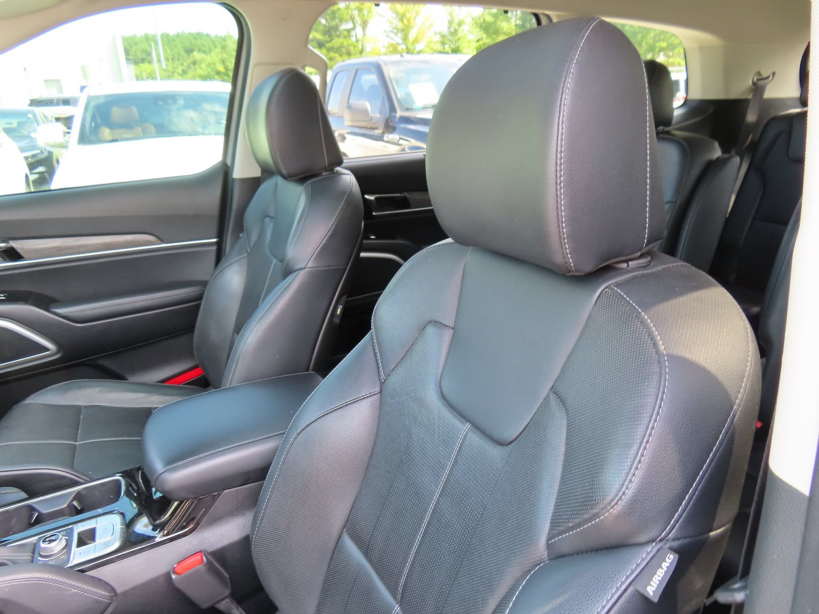 Used 2022 Kia Telluride EX w/ EX Premium Package AWD/4WD image 23