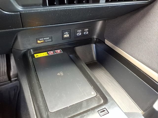 Certified 2025 Toyota Camry LE FWD image 23