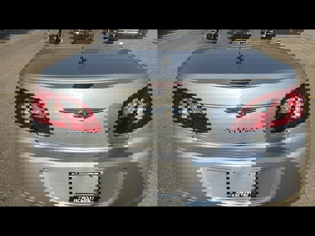 Used 2008 Chrysler Sebring LX image 25