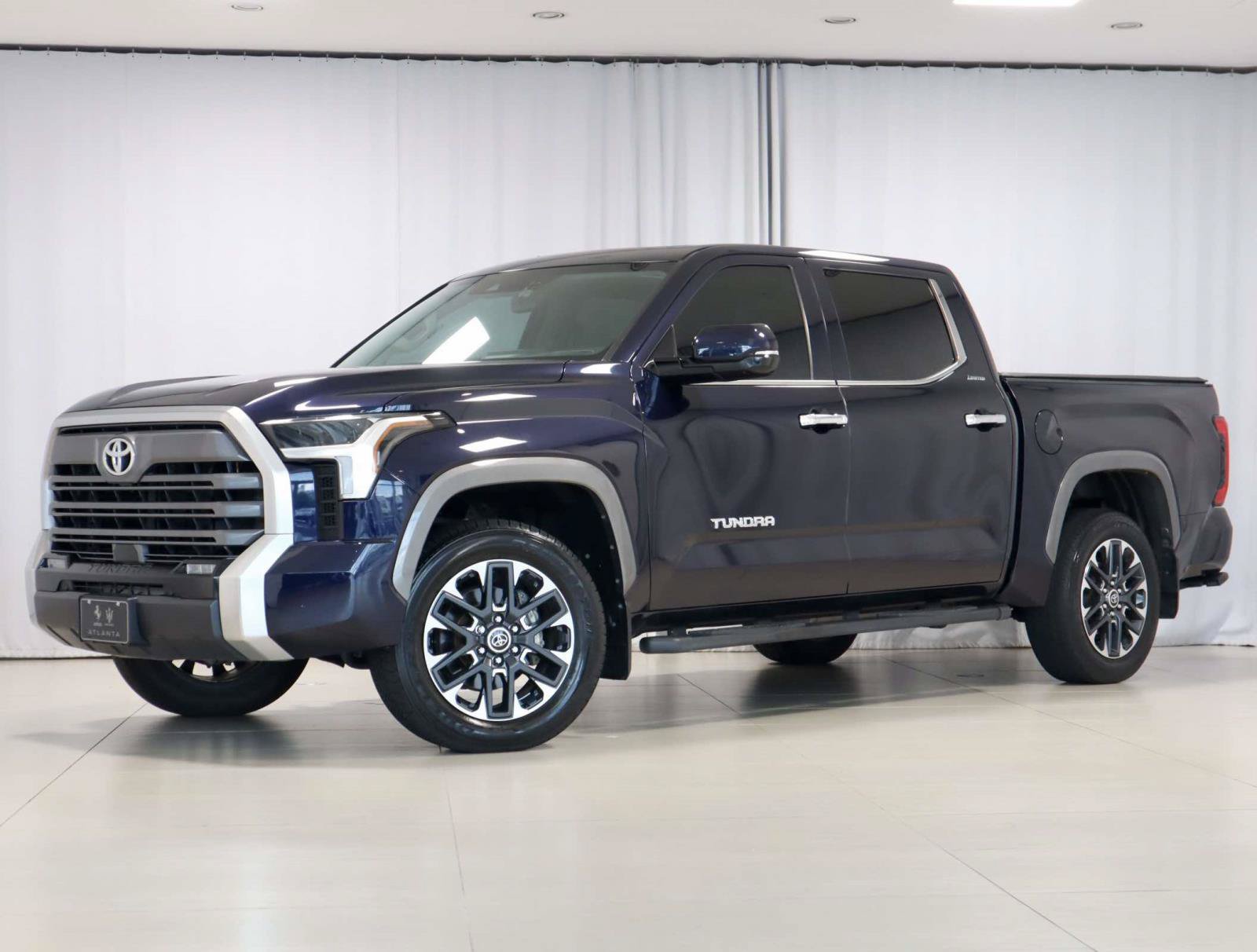Used 2024 Toyota Tundra Limited w/ Power Package AWD/4WD image 1
