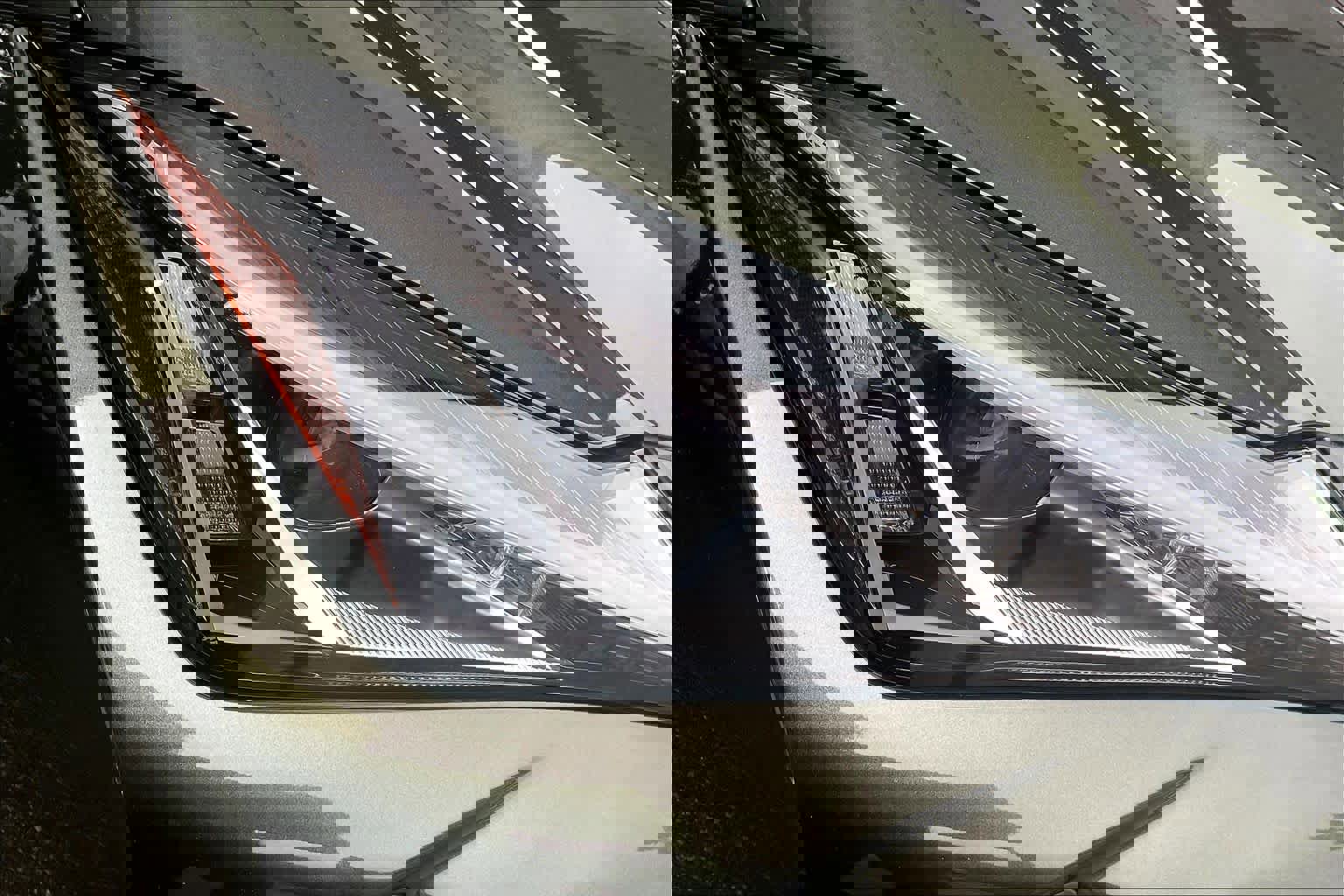 Used 2020 Lexus UX 250h w/ Accessory Package image 27