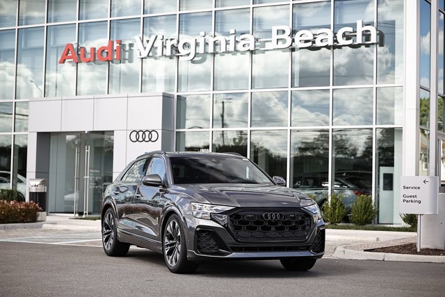 New 2025 Audi Q8 Prestige