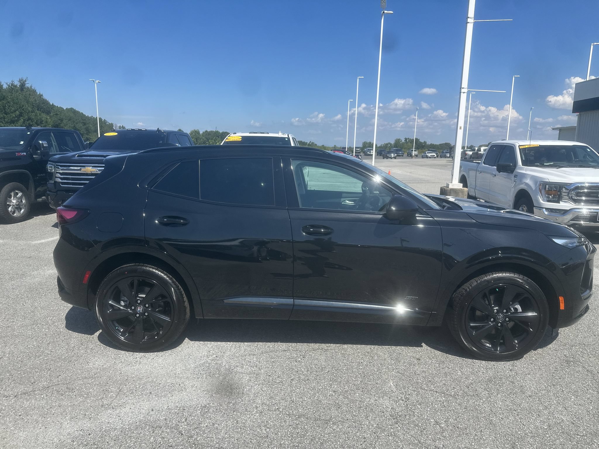 New 2026 Buick Envision Sport Touring AWD/4WD image 9