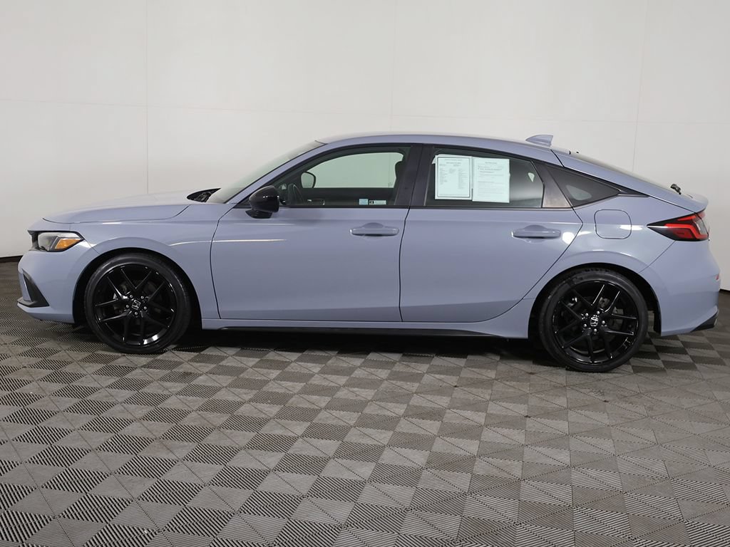 Used 2023 Honda Civic Sport image 10