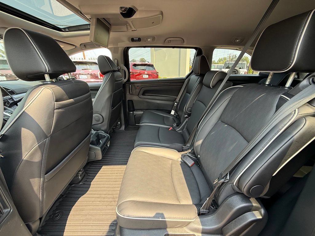 Used 2024 Honda Odyssey Elite image 12