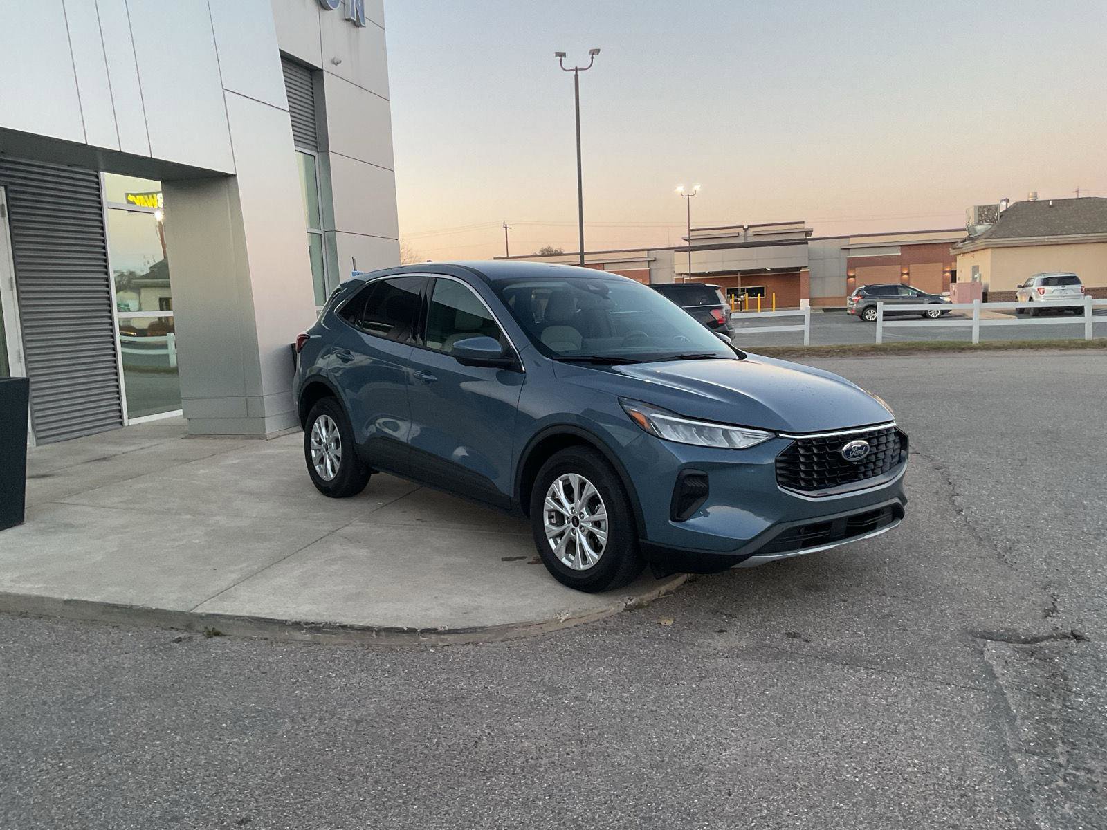 Used 2023 Ford Escape Active w/ Tech Pack #2 image 7