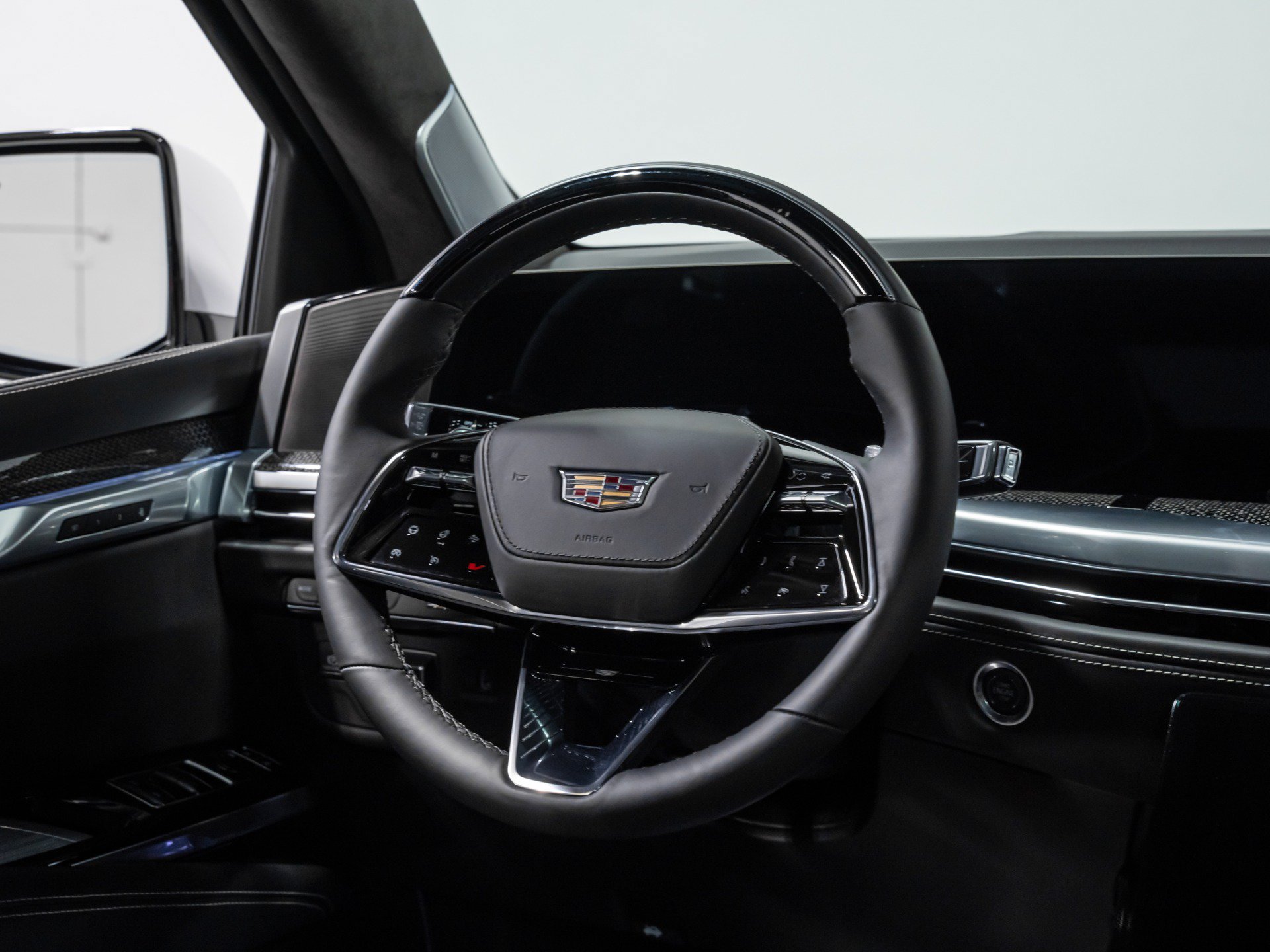 Used 2025 Cadillac Escalade V w/ LPO, ONYX Package AWD/4WD image 73