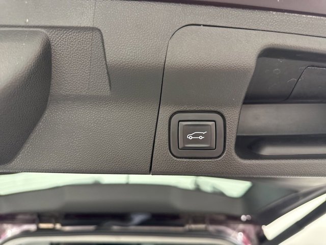 Used 2018 GMC Acadia SLE image 24