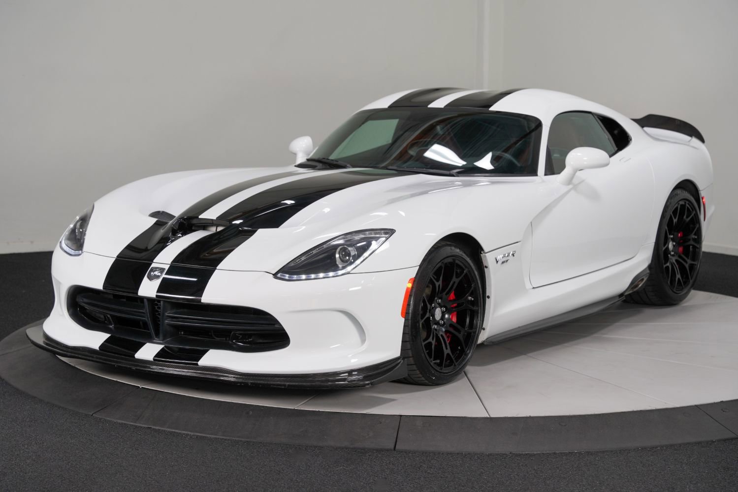Used 2016 Dodge Viper w/ Quick Order Package 22J GT image 6