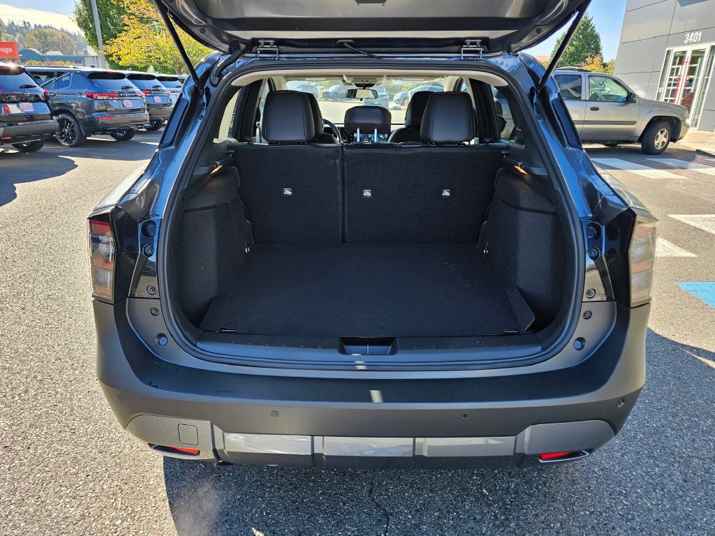 New 2027 Nissan Kicks SR AWD/4WD image 10
