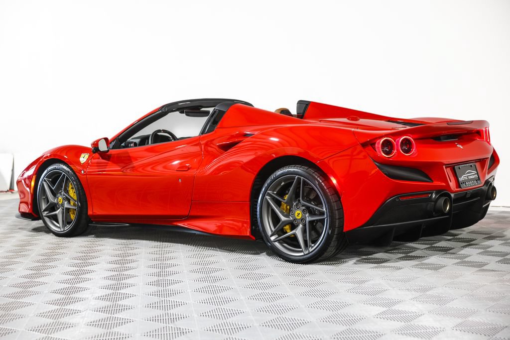 Used 2023 Ferrari F8 Tributo RWD image 19