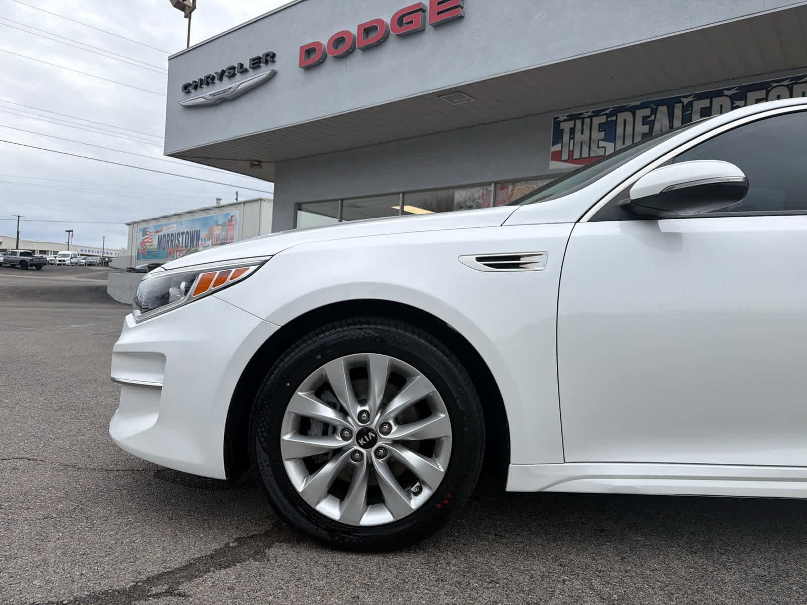 Used 2017 Kia Optima LX w/ Option Group 014 image 2