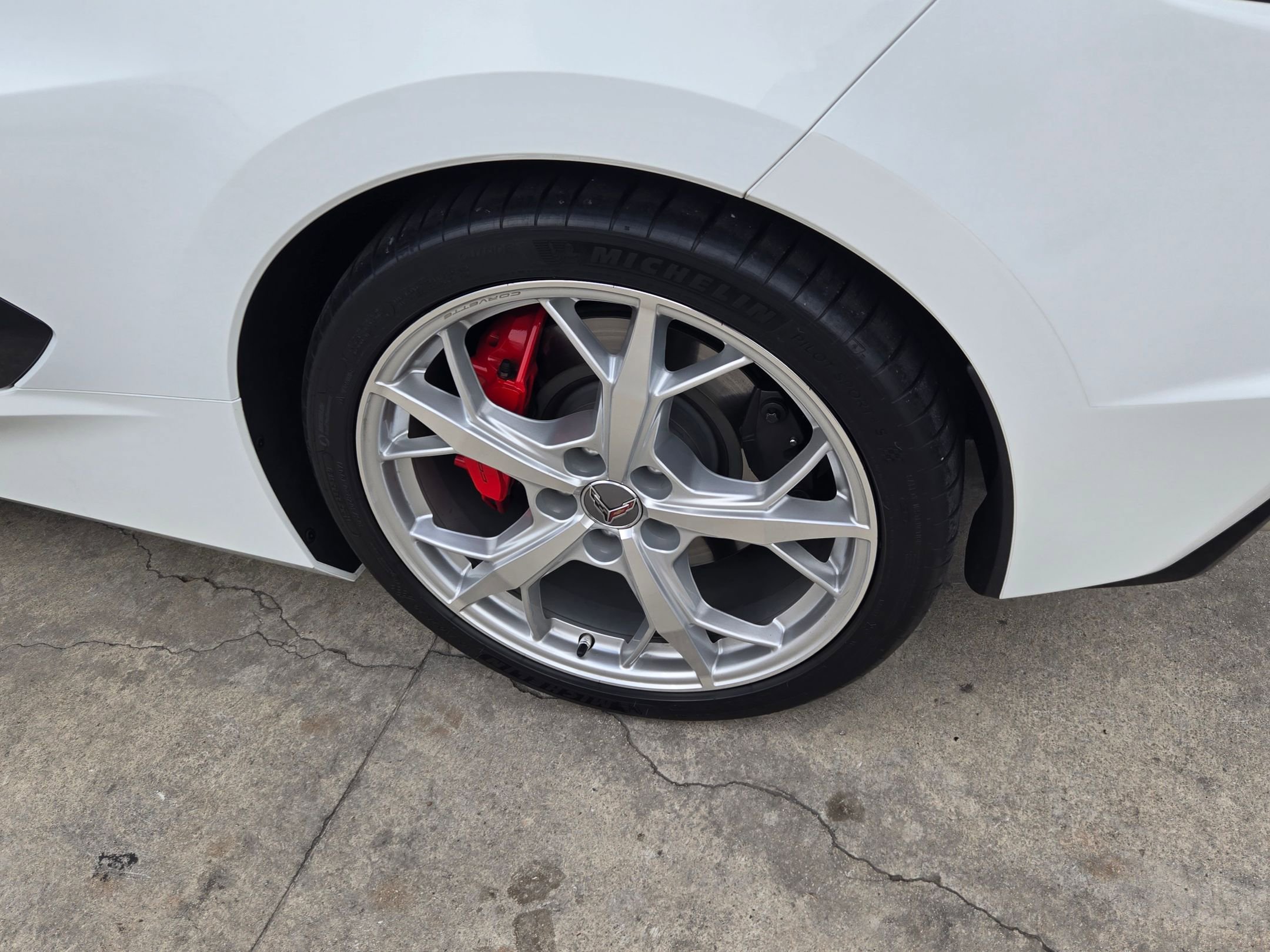 Used 2021 Chevrolet Corvette Stingray Preferred Cpe w/ Z51 Performance Package image 9