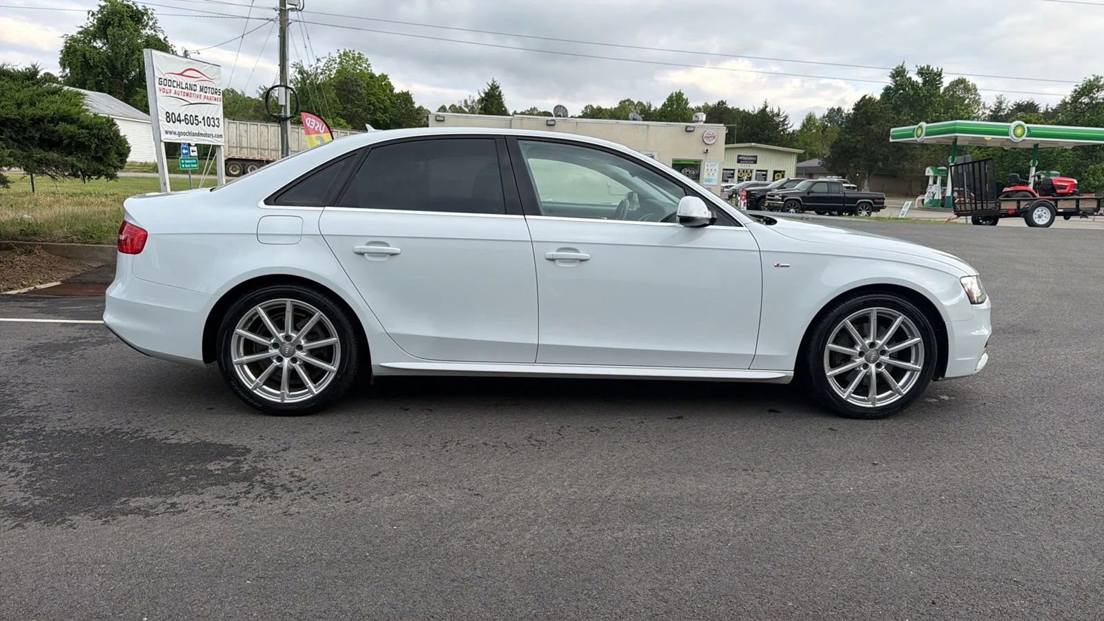 Used 2016 Audi A4 2.0T Premium Plus w/ Technology Package AWD/4WD image 7