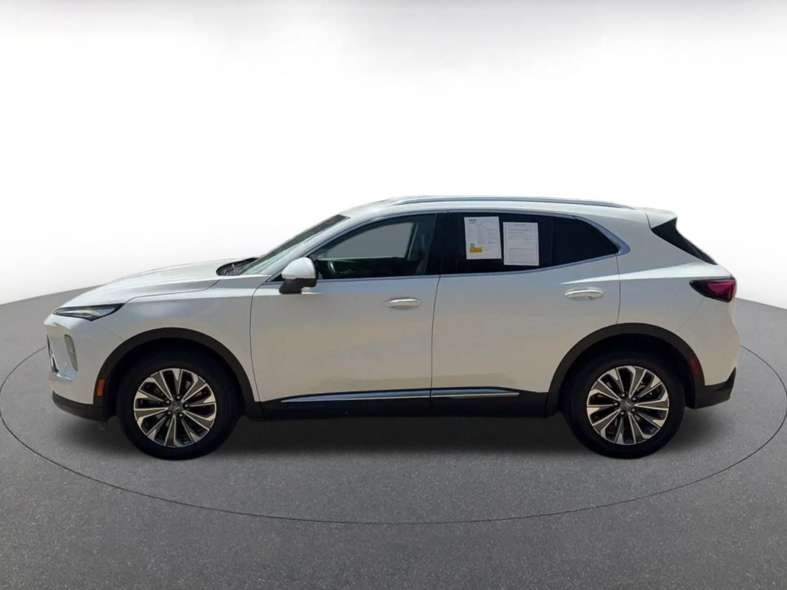 Used 2024 Buick Envision Preferred AWD/4WD image 8