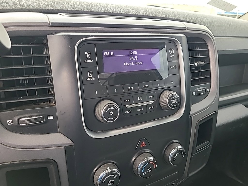 Used 2014 RAM 3500 Tradesman image 19