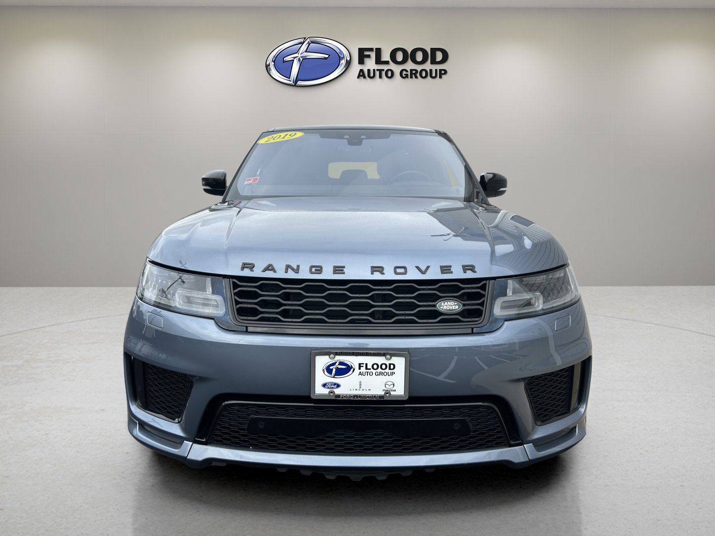 Used 2019 Land Rover Range Rover Sport HSE Dynamic image 2