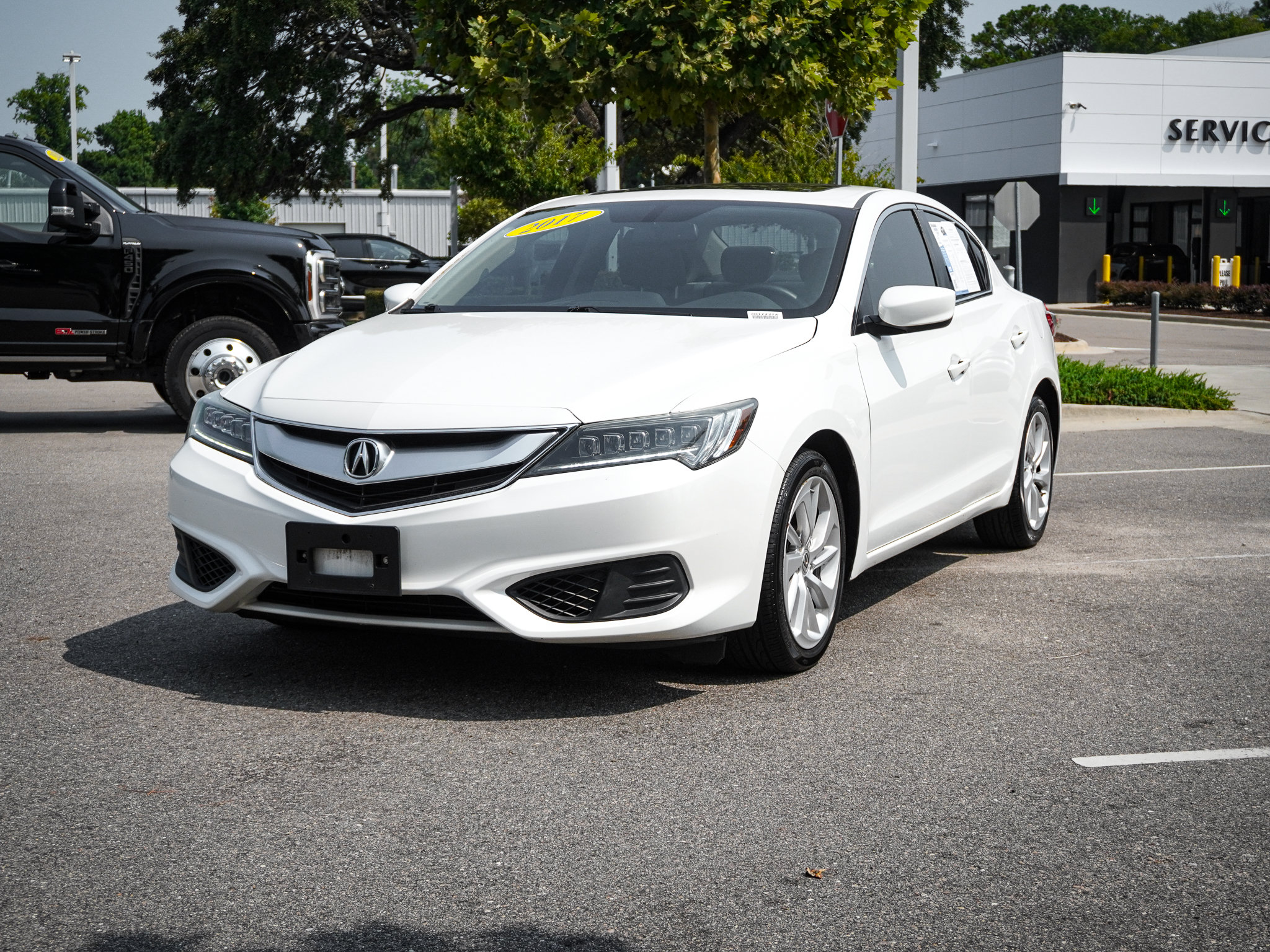 Used 2017 Acura ILX FWD image 5