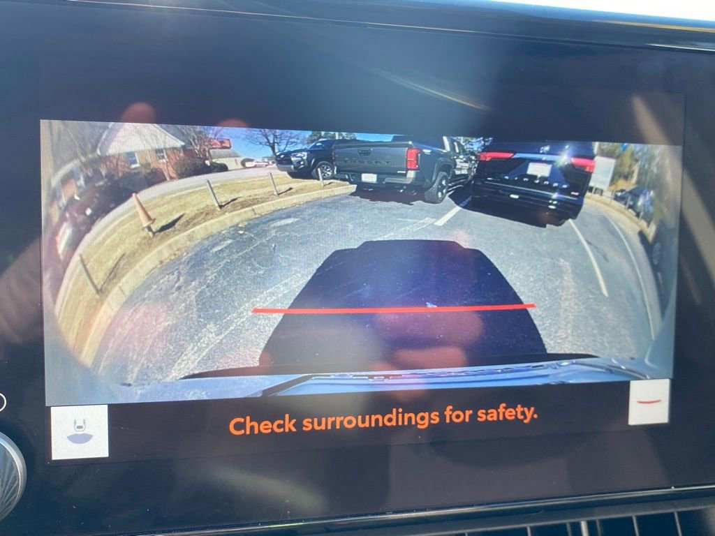 Used 2023 Toyota RAV4 XLE image 29