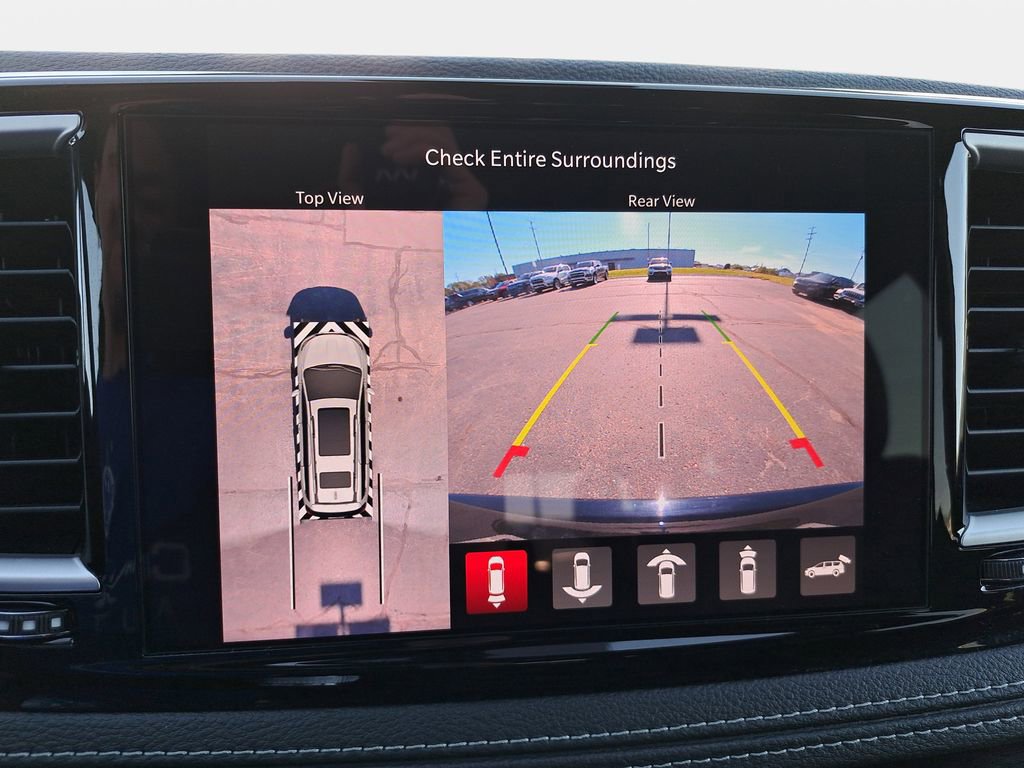 New 2026 Chrysler Pacifica Select AWD/4WD image 24
