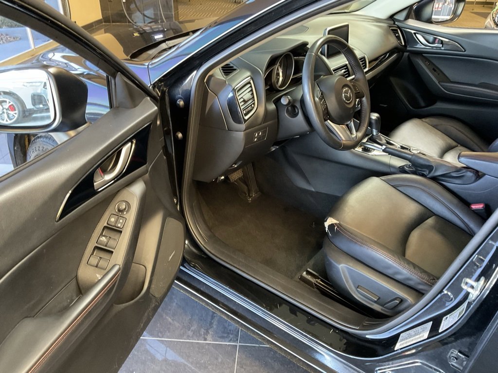 Used 2014 MAZDA MAZDA3 i Grand Touring image 9